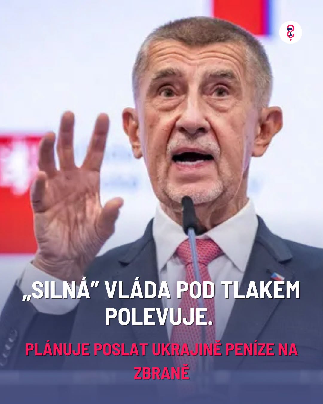 „Silná" vláda pod tlakem polevuje. Plánuje poslat Ukrajině peníze na zbraně.