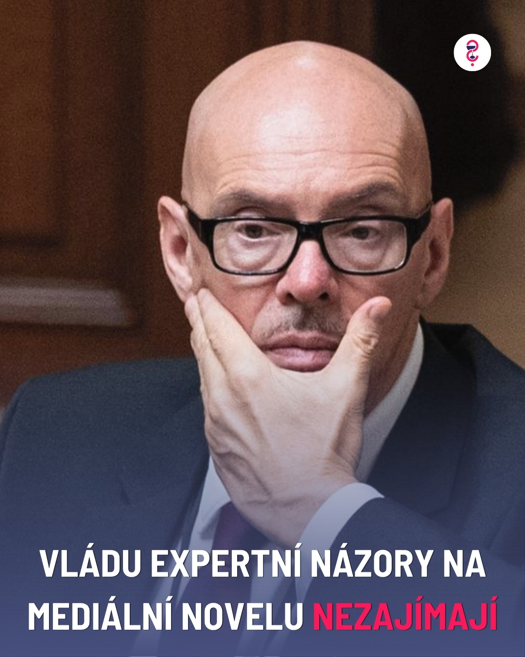 Vládu expertní názory na mediální novelu nezajímají