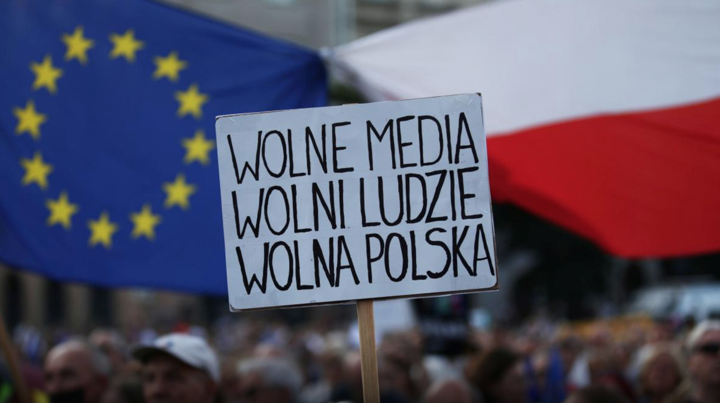 Polská vláda omezuje svobodu slova. Polská cesta ukazuje, jak křehká je svoboda médií